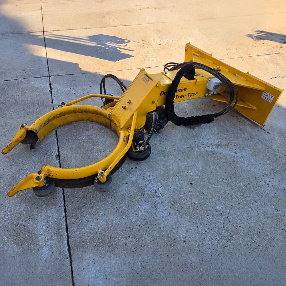 (TS0417) Dutchman 28" Tree Tyer