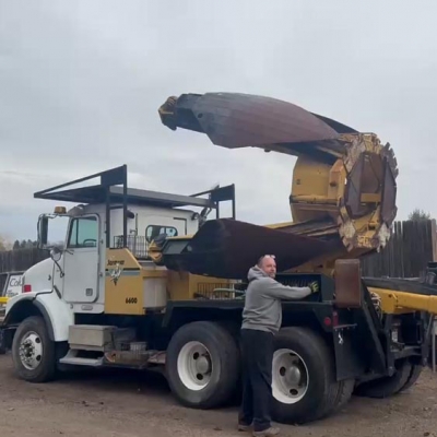 (TS0393) Vermeer TS6600 Truck Spade